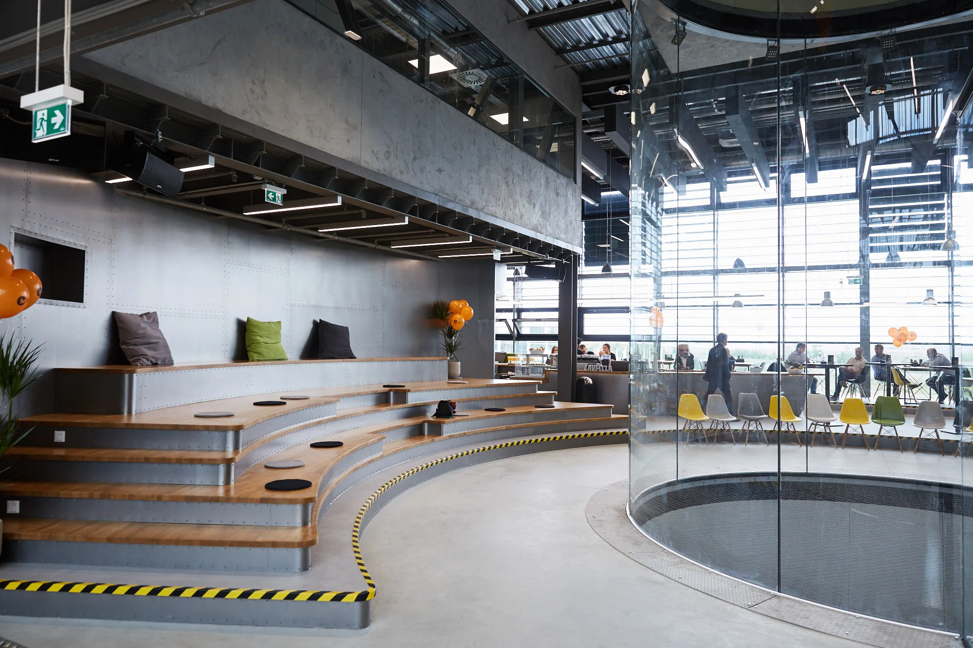 Hurricane Factory Berlin 4